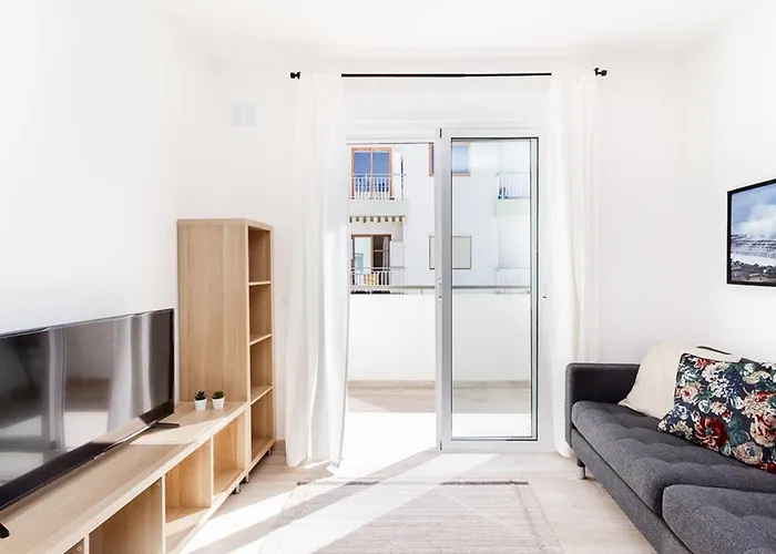 Apartament Moderno Urbano En Barrio Historico 3ºd *